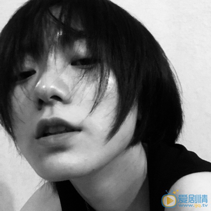 卓君姜黑白写真图片 卓君姜高清写真_卓君姜高清剧照