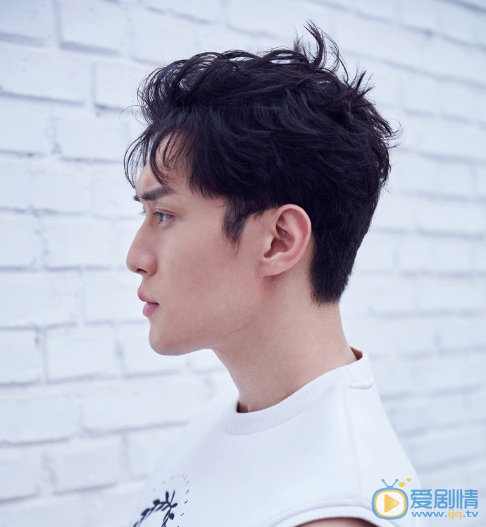 李明轩日常生活照图片 李明轩高清写真_李明轩高清剧照