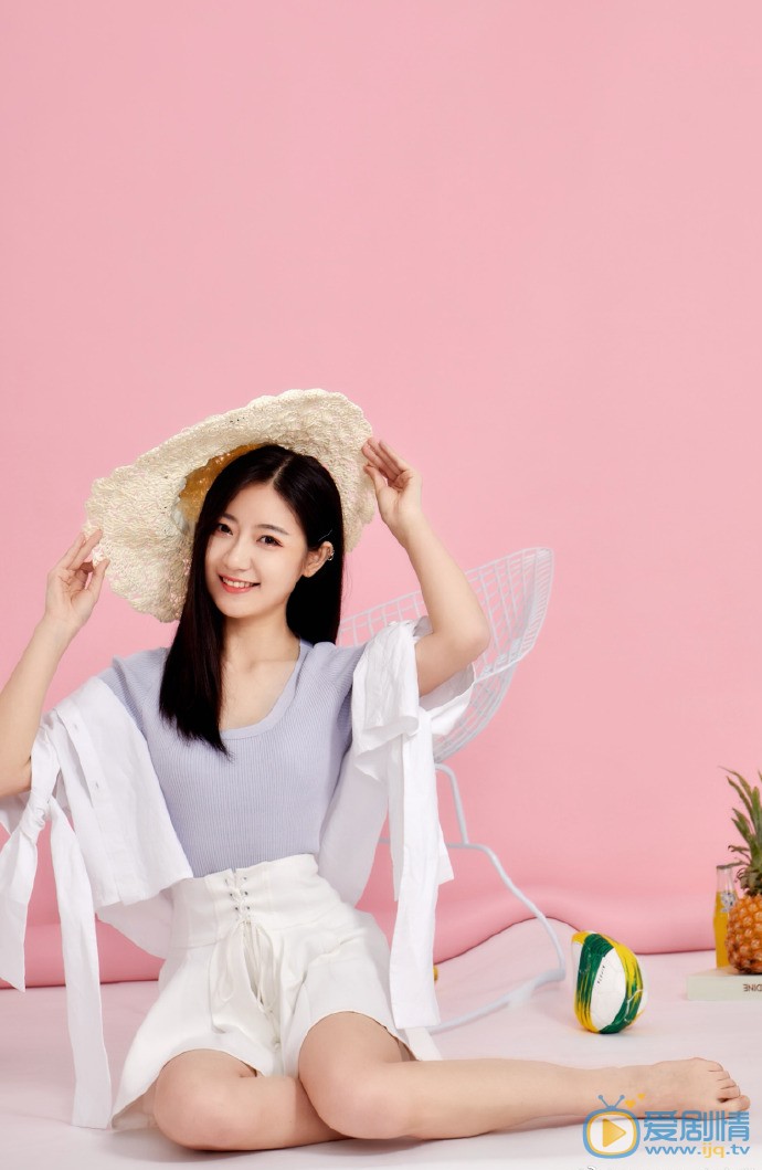 李宇琪甜美系写真 李宇琪高清写真_李宇琪高清剧照
