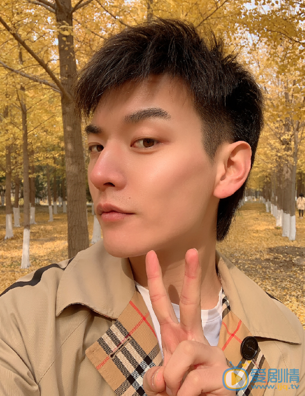 杨川北户外写真 杨川北高清写真_杨川北高清剧照