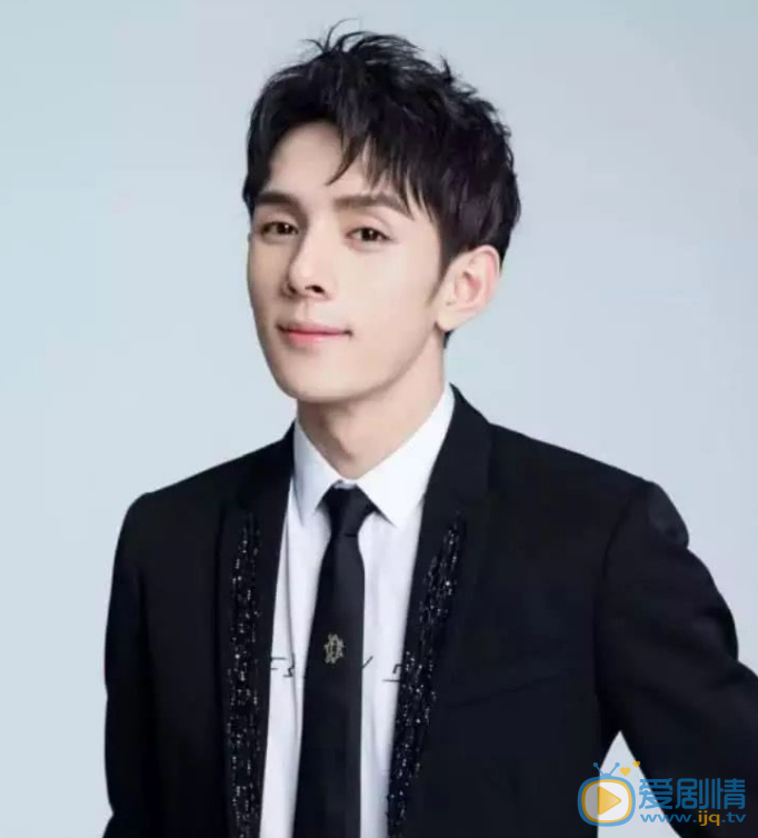 李佳琦帅气写真图片 李佳琦高清写真_李佳琦高清剧照