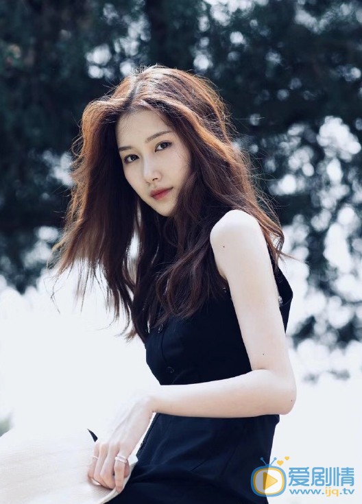 杨彩虹高清写真