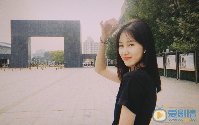 杨彩虹日常生活照图片 杨彩虹高清写真_杨彩虹高清剧照
