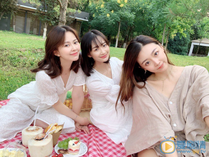 刘恩佳甜美写真 刘恩佳高清写真_刘恩佳高清剧照