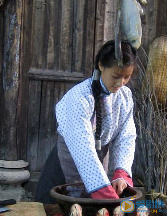 贾丽莉剧照