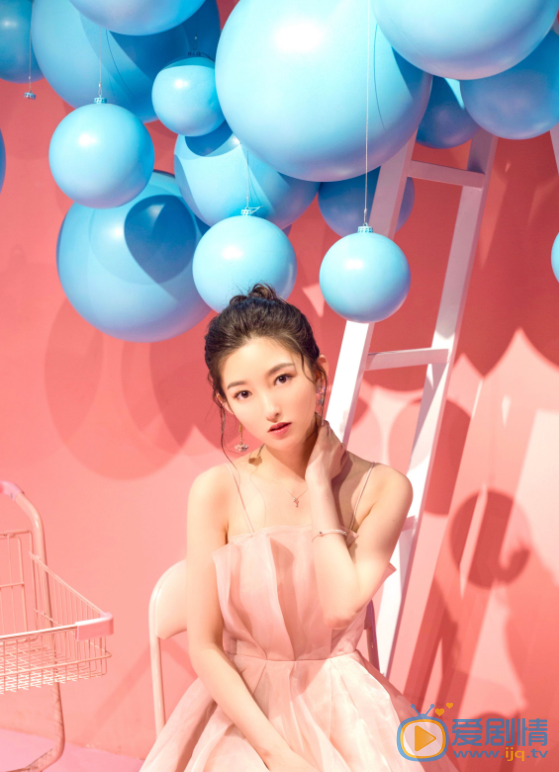 张晗少女写真 张晗高清写真_张晗高清剧照