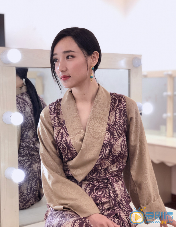 杨秀措写真 杨秀措高清写真_杨秀措高清剧照