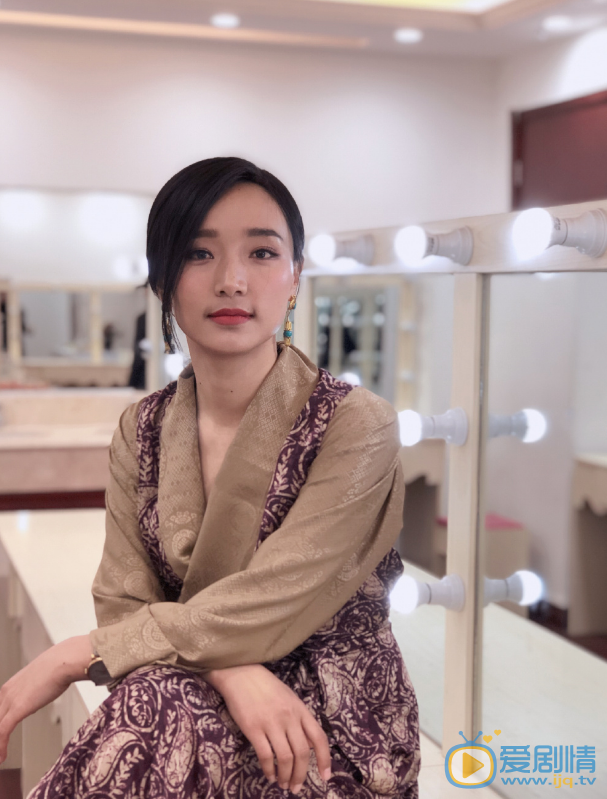 杨秀措写真 杨秀措高清写真_杨秀措高清剧照