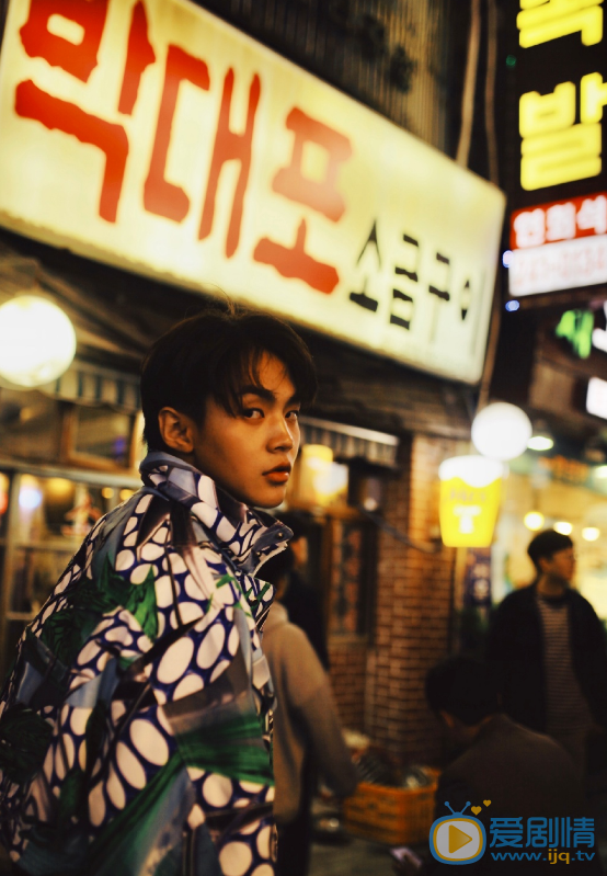 班玛加温暖写真 班玛加高清写真_班玛加高清剧照