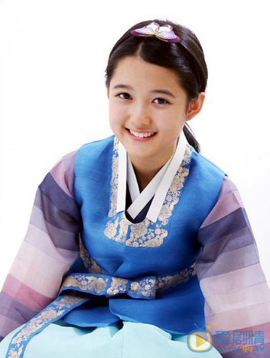 南宝拉韩服写真 南宝拉高清写真_南宝拉高清剧照