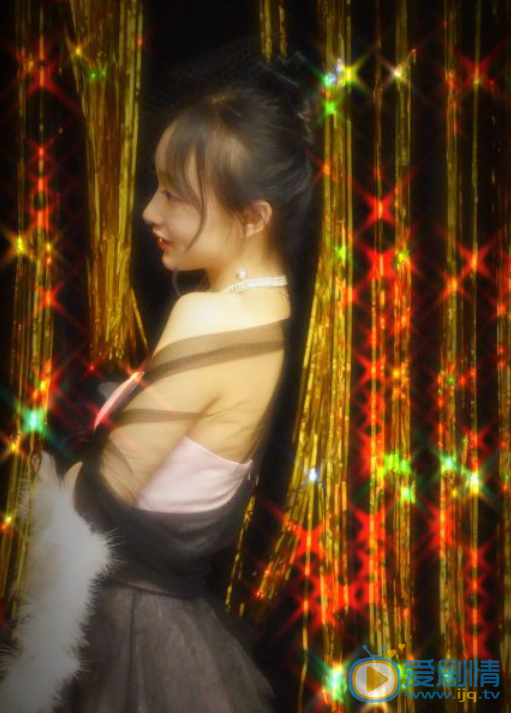 李盈盈舞蹈照片 李盈盈高清写真_李盈盈高清剧照