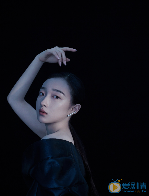 李盈盈《演员的定格》海报 李盈盈高清写真_李盈盈高清剧照
