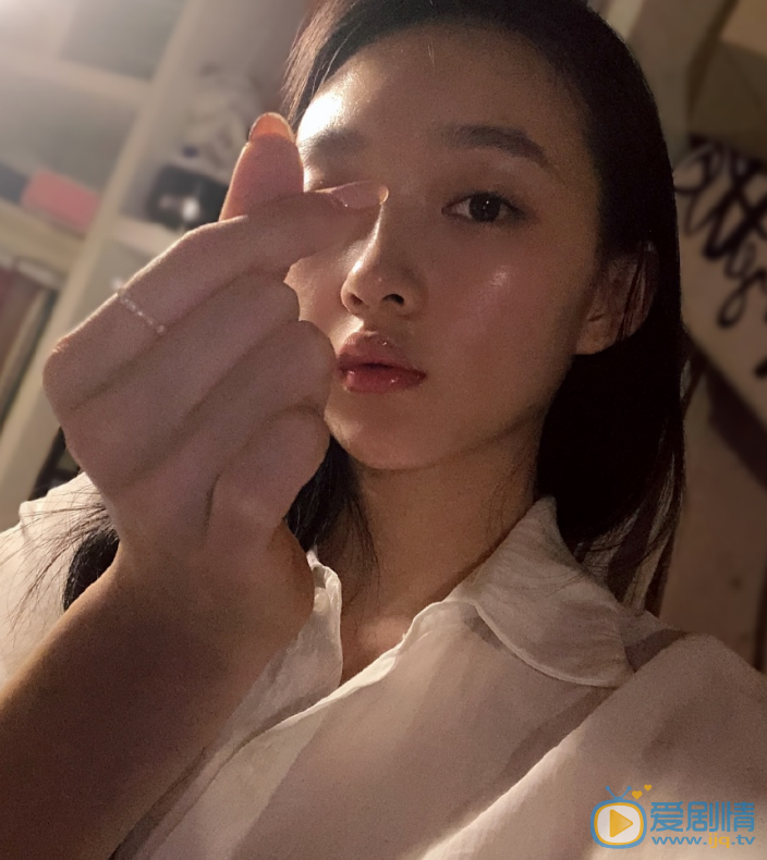 李盈盈舞蹈照片 李盈盈高清写真_李盈盈高清剧照