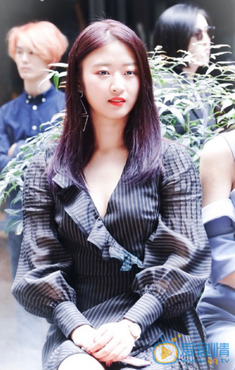 张悠然游玩照 张悠然高清写真_张悠然高清剧照