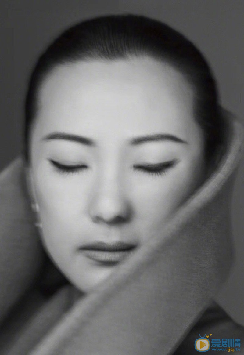 咏梅黑白知性写真 咏梅高清写真_咏梅高清剧照
