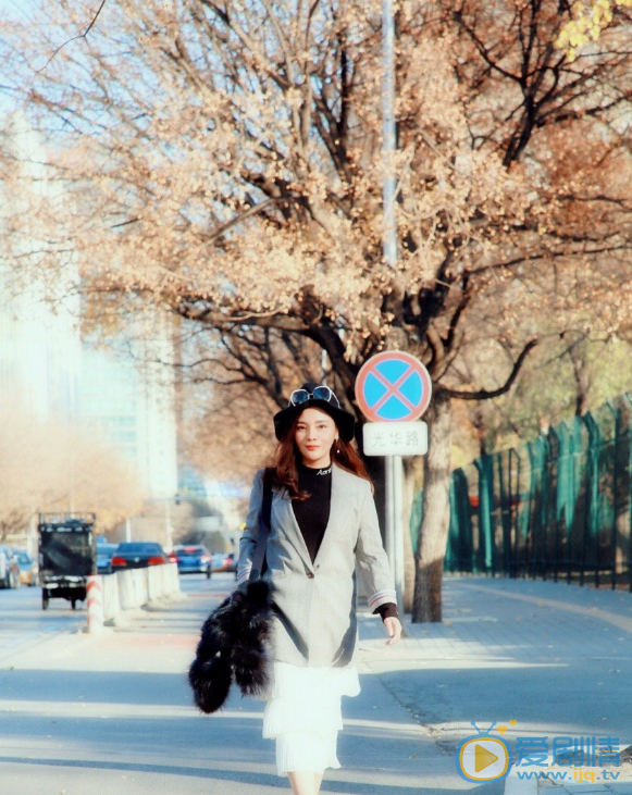 周小芮唯美旅拍照 周小芮高清写真_周小芮高清剧照