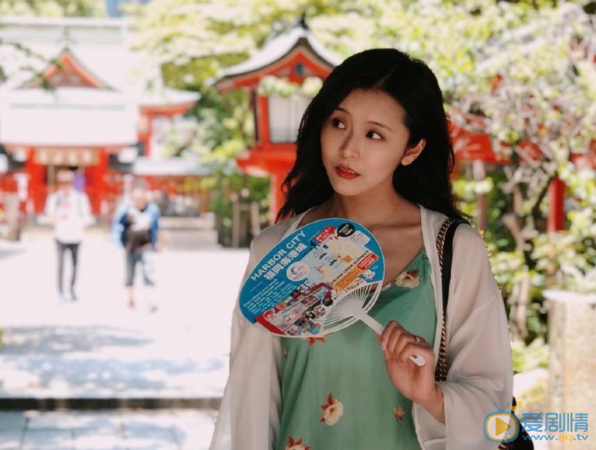 王蕾旅拍照 王蕾高清写真_王蕾高清剧照