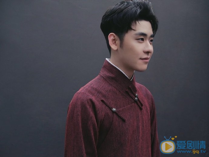 张云雷个人资料简介 张云雷写真照