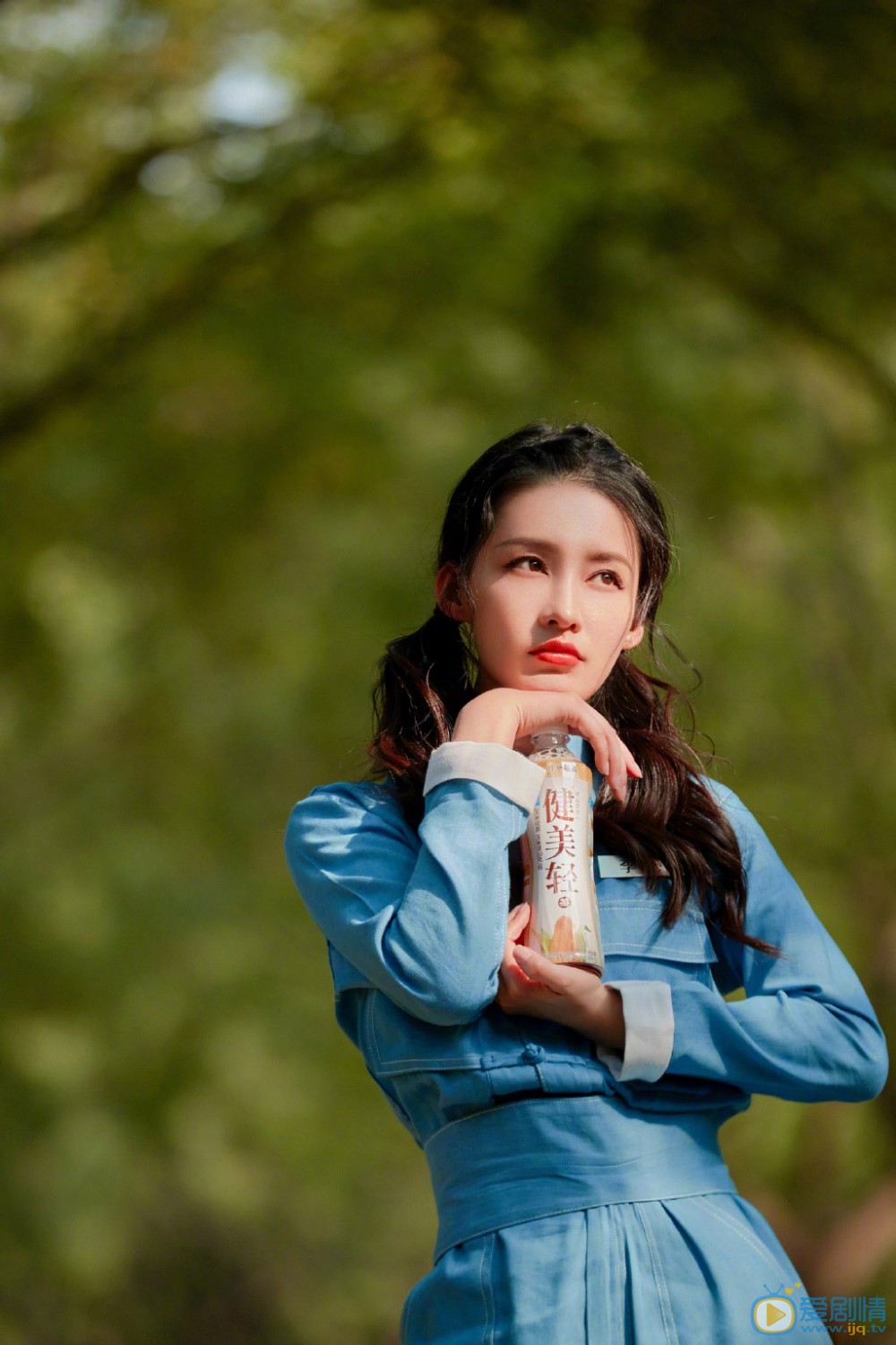 李沁甜美少女风写真 李沁高清写真_李沁高清剧照