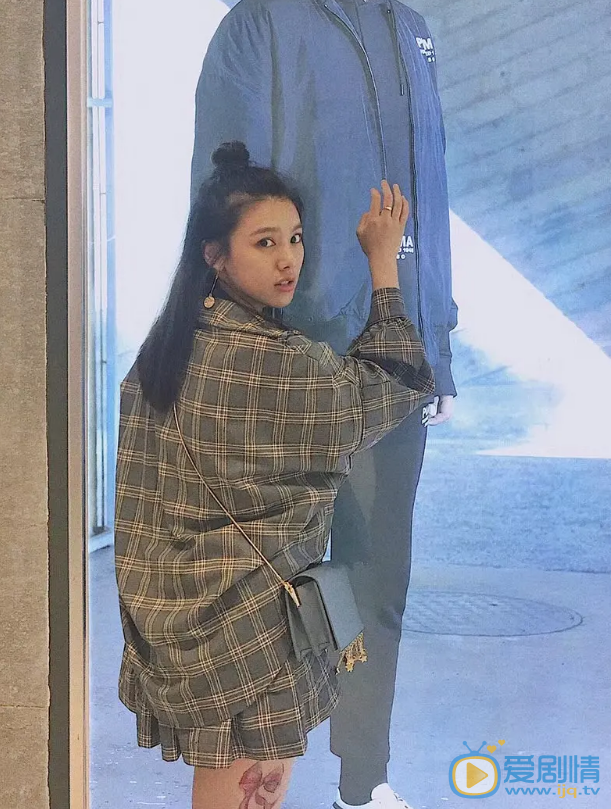 朱娅文艺写真 朱娅高清写真_朱娅高清剧照