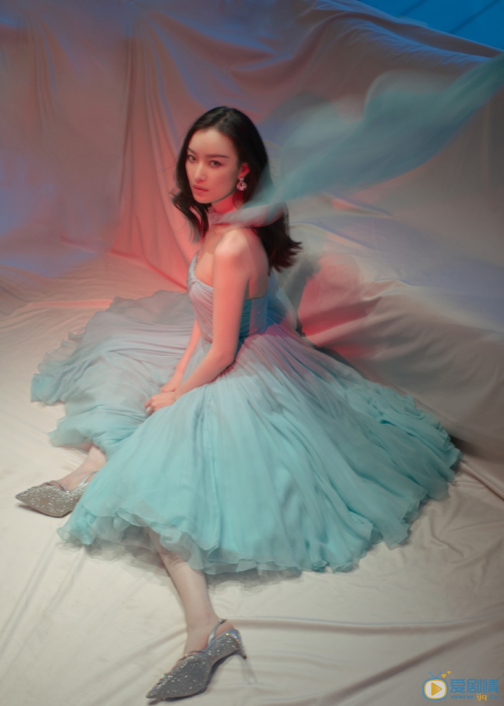 倪妮现场活动照图片集 倪妮高清写真_倪妮高清剧照