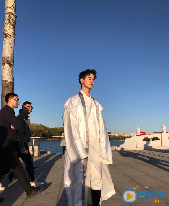 田瑞辉旅拍照 田瑞辉高清写真_田瑞辉高清剧照