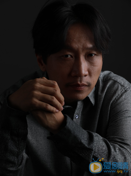 王梓尘个人资料简介 王梓尘演艺经历 王梓尘写真图片