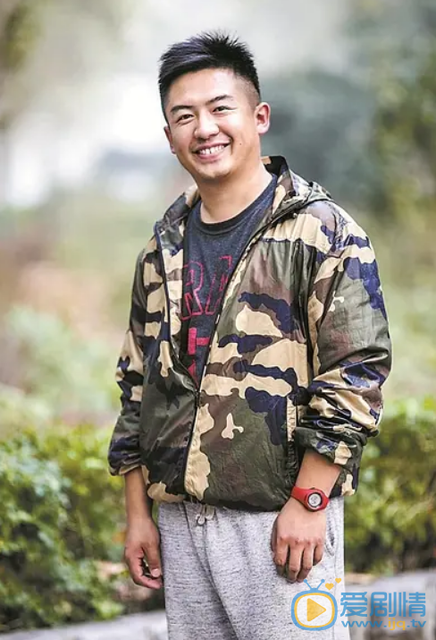 王笑天剧照