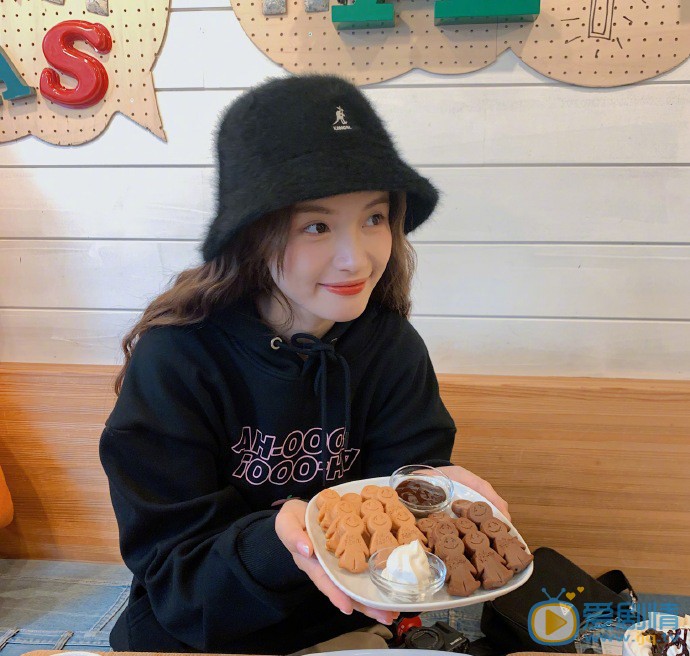 林小宅甜美生活照 林小宅高清写真_林小宅高清剧照