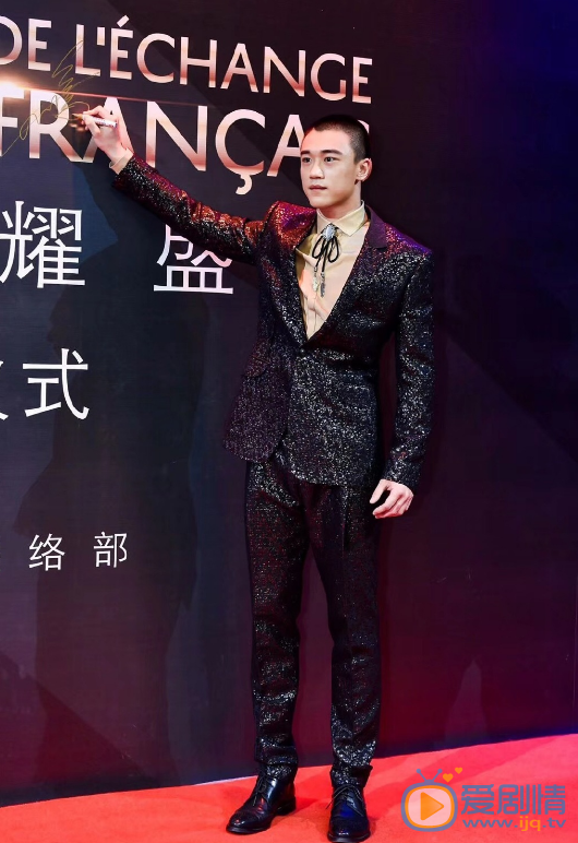 王鹏活动照写真 王鹏高清写真_王鹏高清剧照