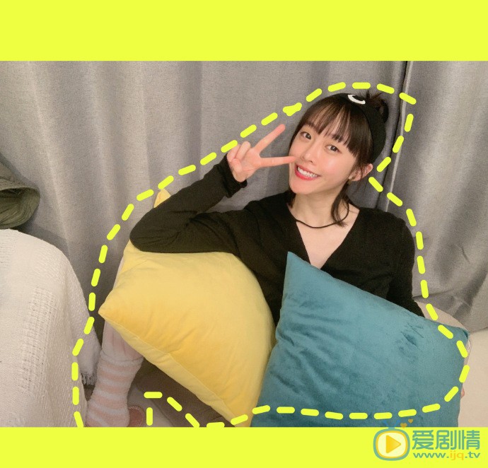 王珮寒卖萌照图片 王珮寒高清写真_王珮寒高清剧照