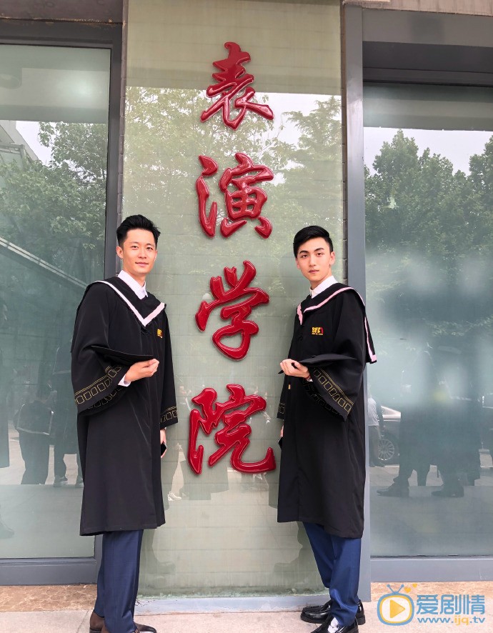 赵倬霆毕业照 赵倬霆高清写真_赵倬霆高清剧照