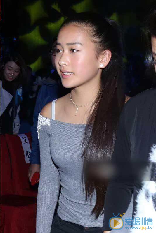 许文珊《误杀》宣传照 许文珊高清写真_许文珊高清剧照