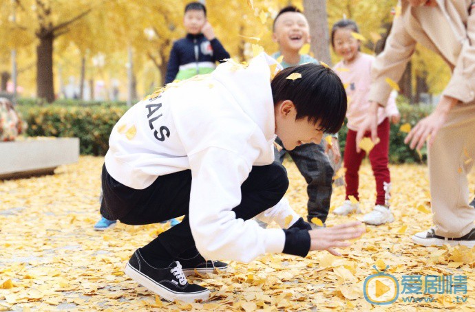周柯宇时尚写真图片 周柯宇高清写真_周柯宇高清剧照