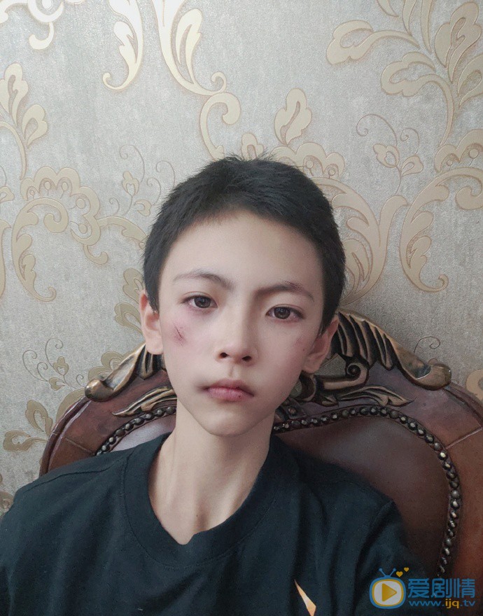 孙嘉锴万圣节装扮 孙嘉锴高清写真_孙嘉锴高清剧照