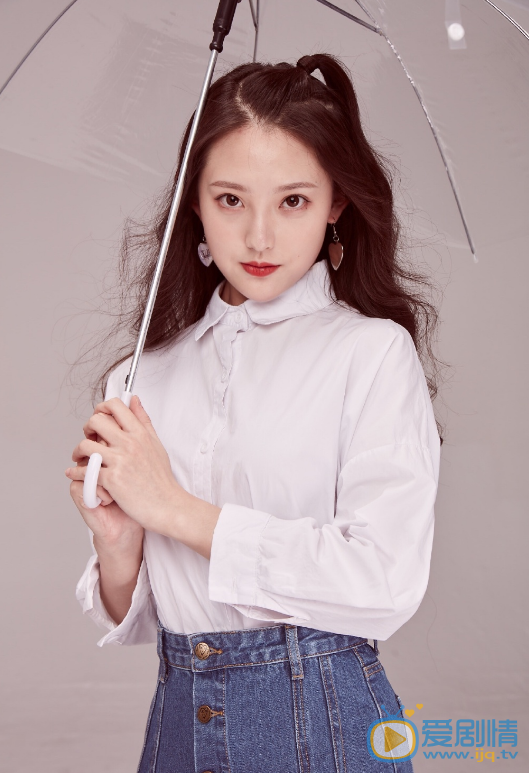 蒋袁娅蓉甜美写真 蒋袁娅蓉高清写真_蒋袁娅蓉高清剧照