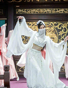 一夜新娘岳风最后娶了花溶吗？他的结局怎么样？