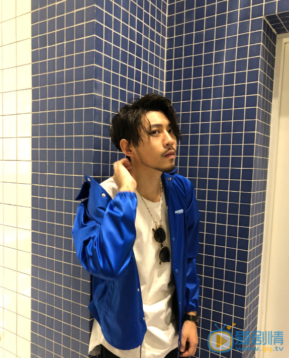 王希随性写真 王希高清写真_王希高清剧照