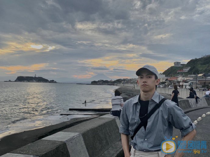 俞彬日常生活照 俞彬高清写真_俞彬高清剧照