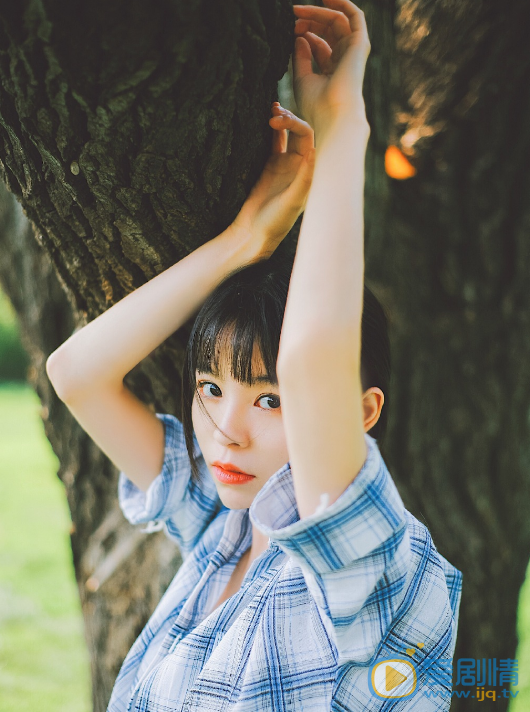 邓诗韵户外写真 邓诗韵高清写真_邓诗韵高清剧照