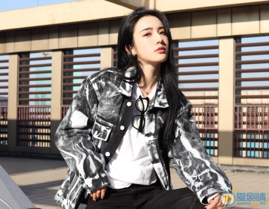 王美琪个性气质写真 王美琪高清写真_王美琪高清剧照