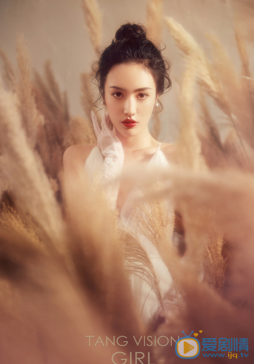 王美琪复古写真大片 王美琪高清写真_王美琪高清剧照