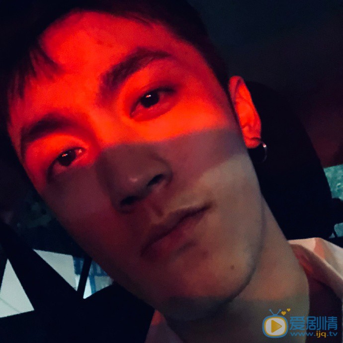 牛超自拍照图片 牛超高清写真_牛超高清剧照