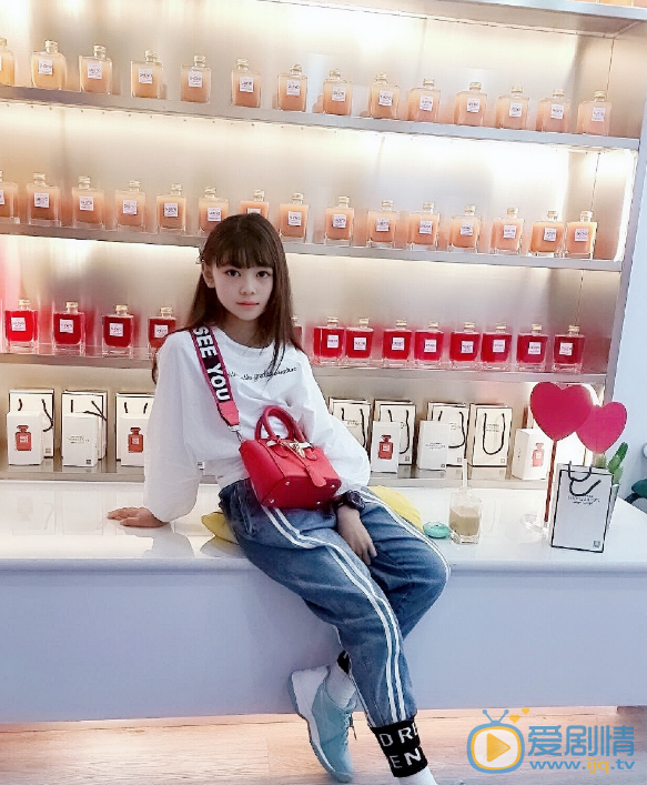 王翊菲生活照 王翊菲高清写真_王翊菲高清剧照
