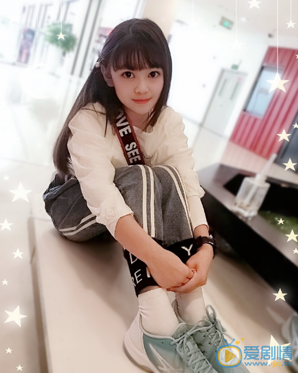王翊菲生活照 王翊菲高清写真_王翊菲高清剧照