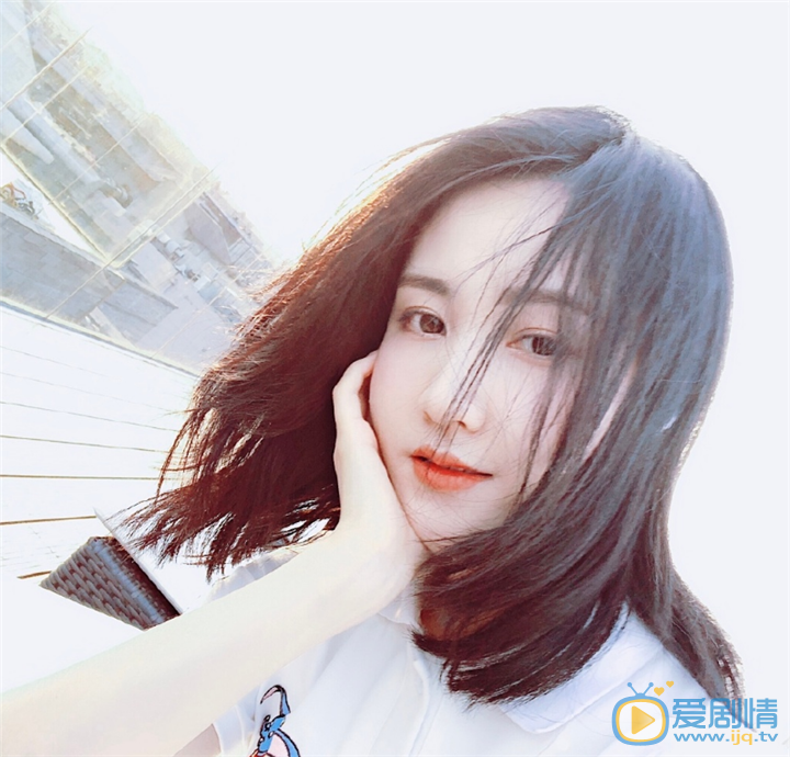 王雅静生活照 王雅静高清写真_王雅静高清剧照
