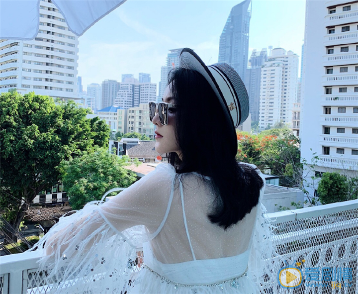 王雅静旅拍照 王雅静高清写真_王雅静高清剧照