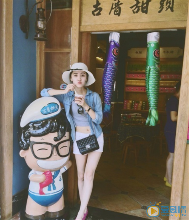 王雅静旅拍照 王雅静高清写真_王雅静高清剧照