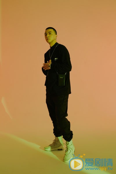 Jony J时尚高清写真图片 Jony J高清写真_Jony J高清剧照