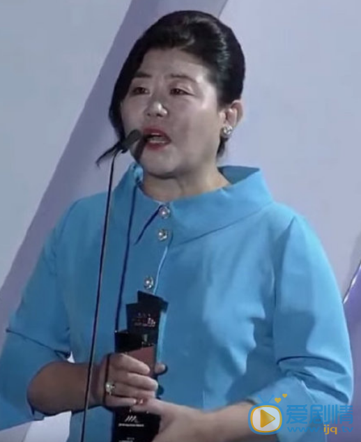 李姃垠图片 李姃垠高清写真_李姃垠高清剧照